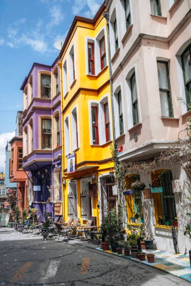 Nikon magazine - Figen Kokol in Istanbul with the DX 16-50mm
